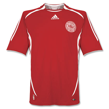 D&auml;nemark Home 2005 - 2007 Adidas