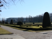 Stadion Salzburg Wals-Siezenheim vom Park des Schlosses Klessheim